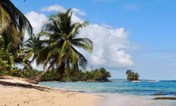 playa en Bocas del Toro, Panamá